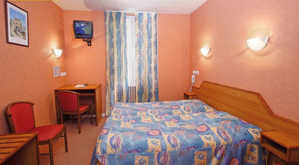 Logis Hotel Le Ceans Orpierre Zewnętrze zdjęcie