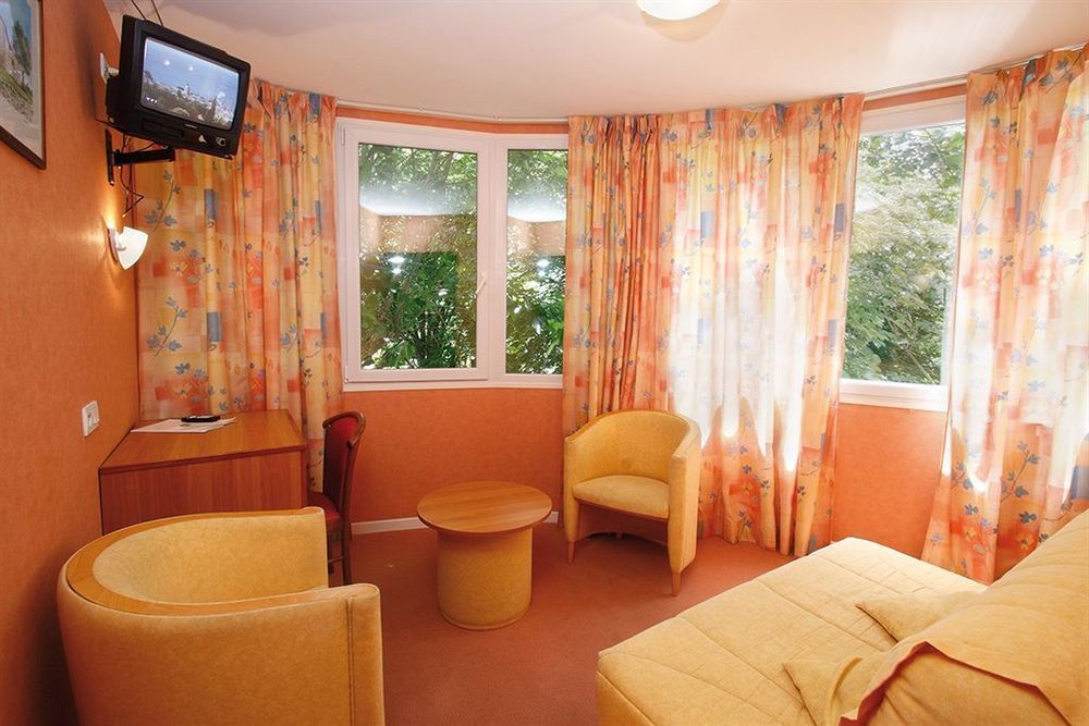Logis Hotel Le Ceans Orpierre Zewnętrze zdjęcie